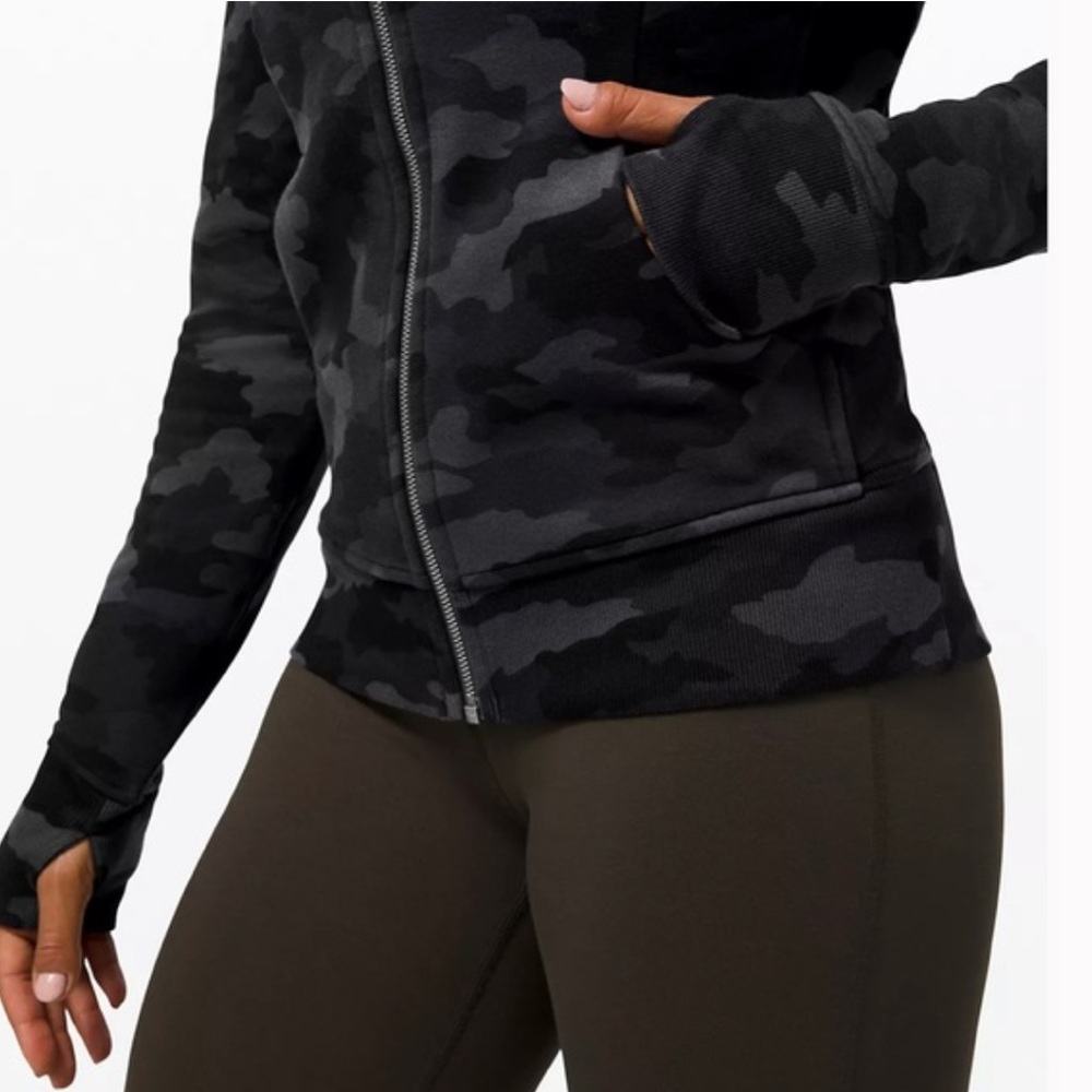 Lululemon Scuba Full Zip Camo Hoodie - Picture 3 of 13